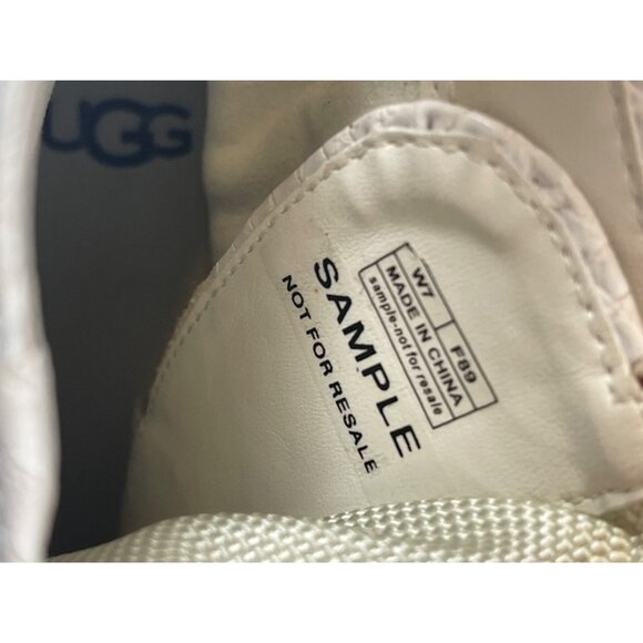 UGG Darren Combat Boots Embossed Snake White US 7W - Picture 9 of 9